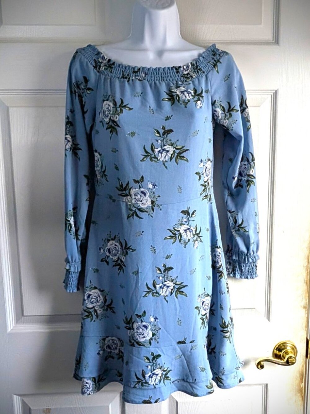 H&M Light Blue Floral Long Sleeve Mini Dress